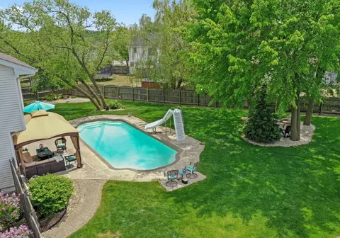 Exterior - 5157 Ribbon Ct, Monee, IL 60449 photo 2 of 3