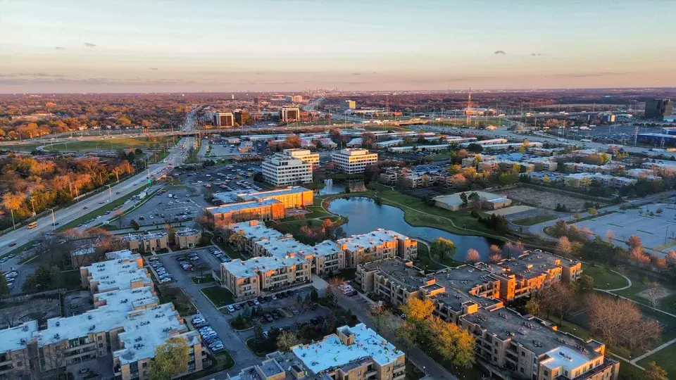 View/Area - 1926 Prairie Sq #234, Schaumburg, IL 60173 photo 1 of 2