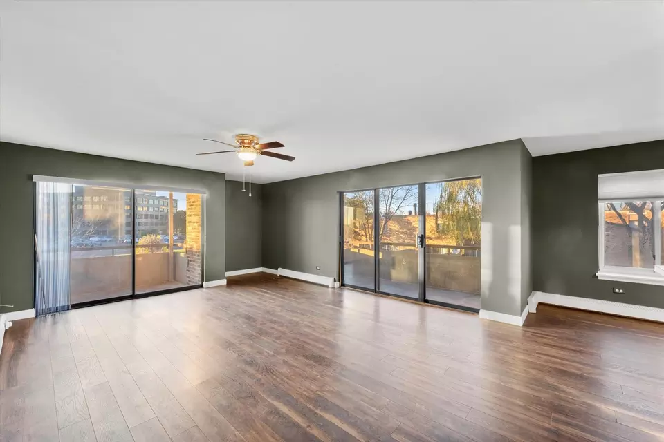 Living - 1926 Prairie Sq #234, Schaumburg, IL 60173 photo 2 of 2