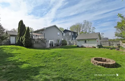 Exterior - 1204 Capri Ter, Mchenry, IL 60050 photo 9 of 10