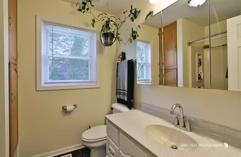 Bath - 1204 Capri Ter, Mchenry, IL 60050 photo 2 of 2