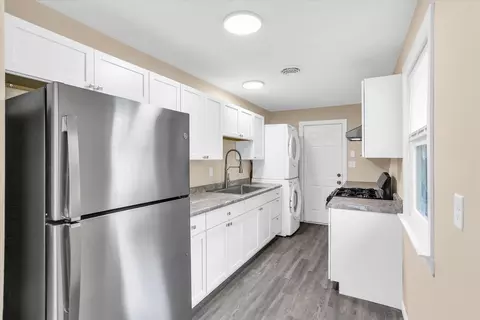 1309 Hedge Rd, Champaign, IL 61821 photo 8