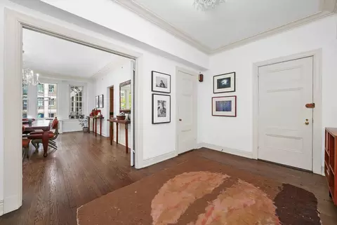Entry Way - 232 E Walton Pl #3W, Chicago, IL 60611 photo 5 of 6