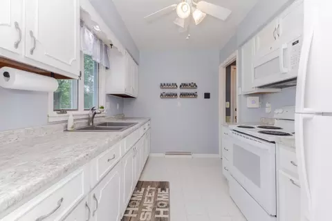 Kitchen - 504 Delmar Ln, Bloomington, IL 61701 photo 1 of 4