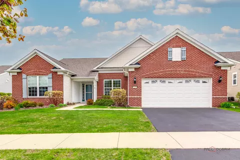 3629 Canton Cir, Mundelein, IL 60060