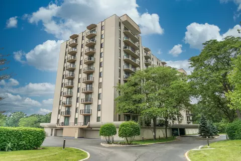 190 S Wood Dale Rd #1106, Wood Dale, IL 60191