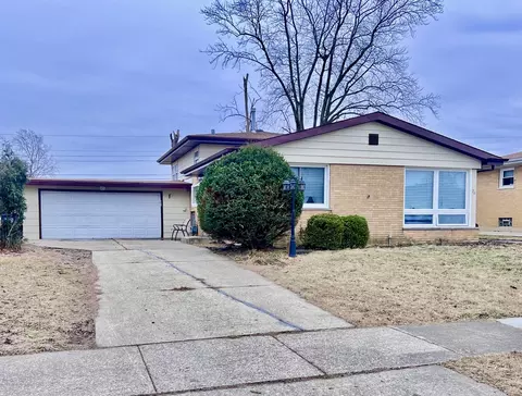 76 E Craig Dr, Chicago Heights, IL 60411