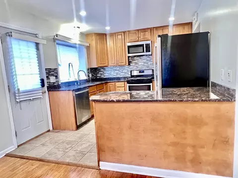 76 E Craig Dr, Chicago Heights, IL 60411 photo 10