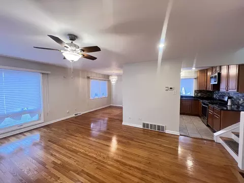 76 E Craig Dr, Chicago Heights, IL 60411 photo 8