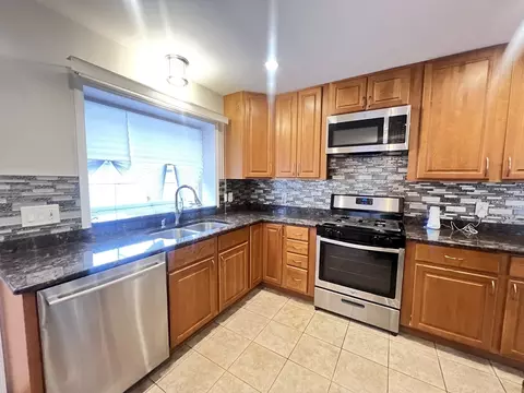 76 E Craig Dr, Chicago Heights, IL 60411 photo 11