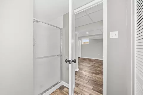 Bath - 7744 Major Ave, Burbank, IL 60459 photo 3 of 3