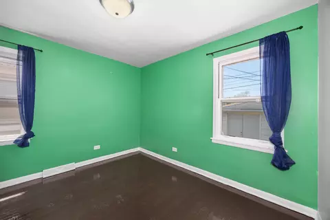 Bedroom - 7744 Major Ave, Burbank, IL 60459 photo 3 of 4