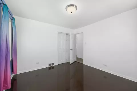 Bedroom - 7744 Major Ave, Burbank, IL 60459 photo 1 of 4