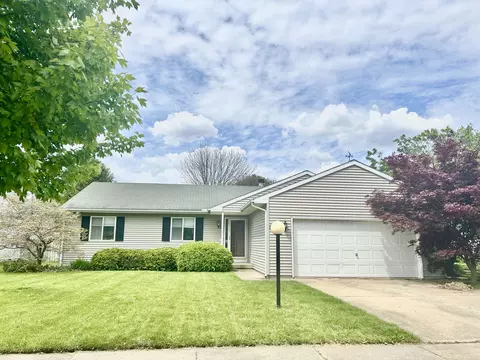3112 Valerie Dr, Champaign, IL 61822
