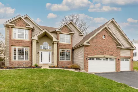 738 Saddlewood Dr, Wauconda, IL 60084