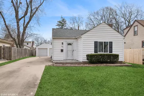 19 N Iowa Ave, Addison, IL 60101