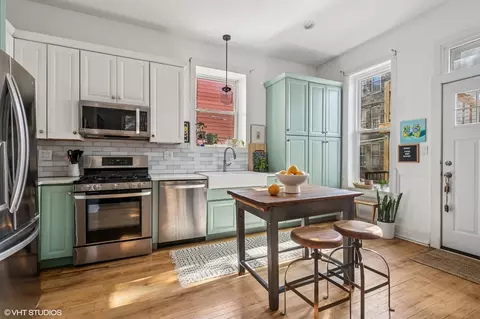1010 N Hoyne Ave, Chicago, IL 60622 photo 8