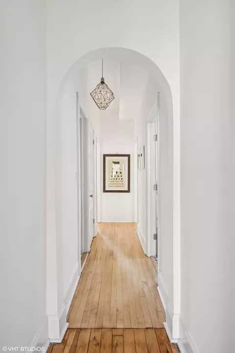 1010 N Hoyne Ave, Chicago, IL 60622 photo 22