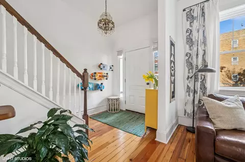 1010 N Hoyne Ave, Chicago, IL 60622 photo 4