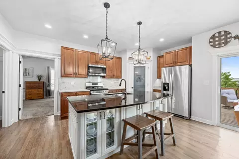 Kitchen - 1005 Casey Dr, Minooka, IL 60447 photo 1 of 5
