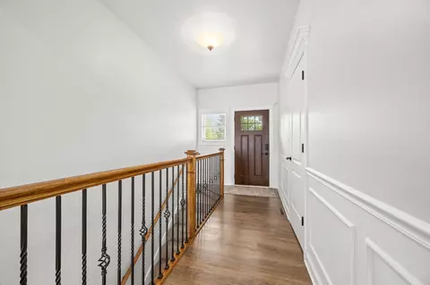 Entry Way - 1005 Casey Dr, Minooka, IL 60447 photo 2 of 3