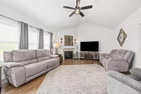 Living - 1005 Casey Dr, Minooka, IL 60447 photo 1 of 1