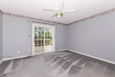 1917 12 Deer Cove Cc Ct, Normal, IL 61761 photo 15