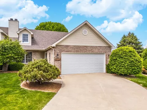 1917 12 Deer Cove Cc Ct, Normal, IL 61761