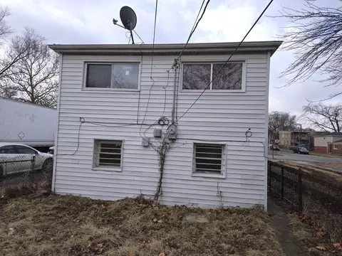 5703 S Aberdeen St, Chicago, IL 60621 photo 2