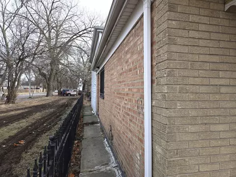 5703 S Aberdeen St, Chicago, IL 60621 photo 4