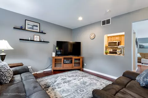 37 W Devon Ave, Glendale Heights, IL 60139 photo 25