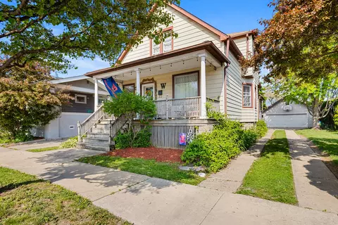 4033 Prairie Ave, Brookfield, IL 60513