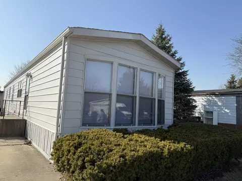 319 Pleasant Rd, Matteson, IL 60443