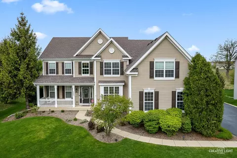 1246 Verona Ridge Dr, Aurora, IL 60506
