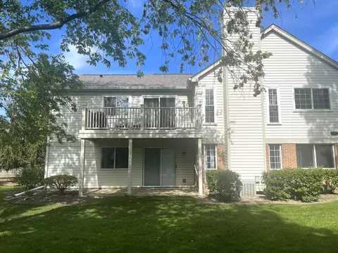 1502 Camden Ct #D1, Wheeling, IL 60090 photo 2