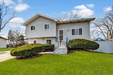530 Parnell Ave, Chicago Heights, IL 60411