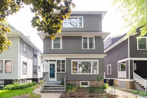827 Sherman Ave, Evanston, IL 60202