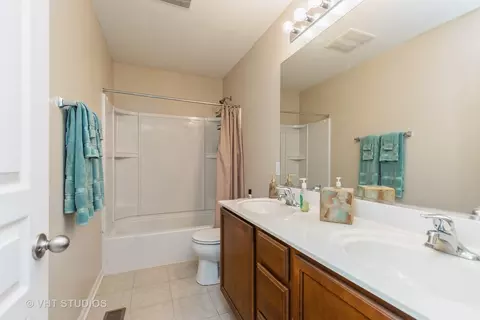 3313 Christopher Ln, Johnsburg, IL 60051 photo 25