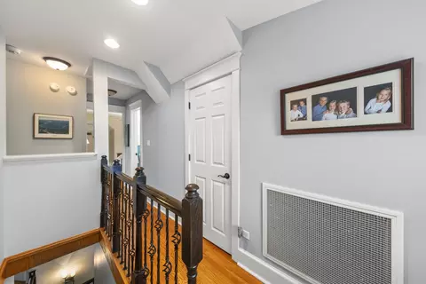 811 N Main St, Wheaton, IL 60187 photo 26