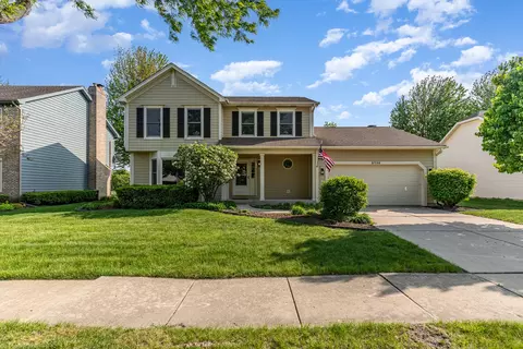 2735 Carriage Way, Aurora, IL 60504