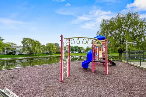 Other - 1671 Williamsburg Ct #B, Wheaton, IL 60189 photo 4 of 6