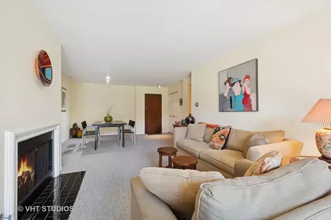 Living - Undisclosed, Evanston, IL 60201 photo 2 of 2