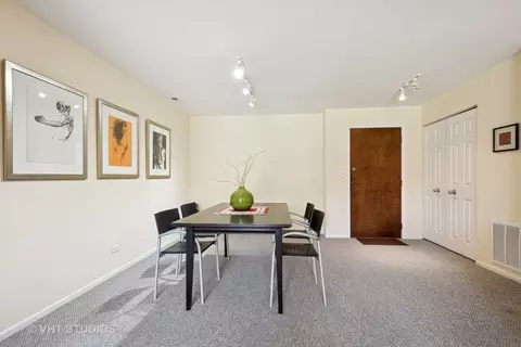 Dining - Undisclosed, Evanston, IL 60201 photo 4 of 4