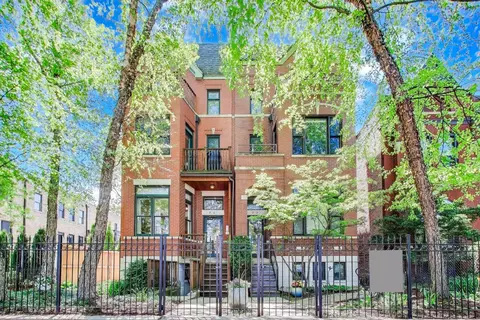 2029 W Evergreen Ave #1E, Chicago, IL 60622