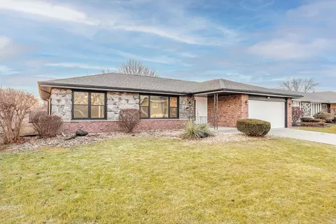 15252 Larkspur Ln, Orland Park, IL 60462