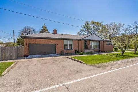 9543 Lorel Ave, Skokie, IL 60077