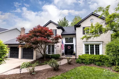 480 De Lasalle Ave, Naperville, IL 60565