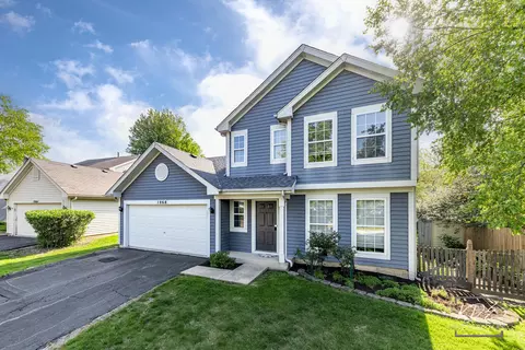 1068 Selma Ln, Naperville, IL 60540