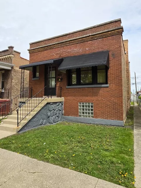 1515 S 57th Ct, Cicero, IL 60804