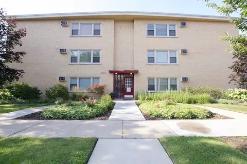 301 Chicago Ave #1CW, Oak Park, IL 60302